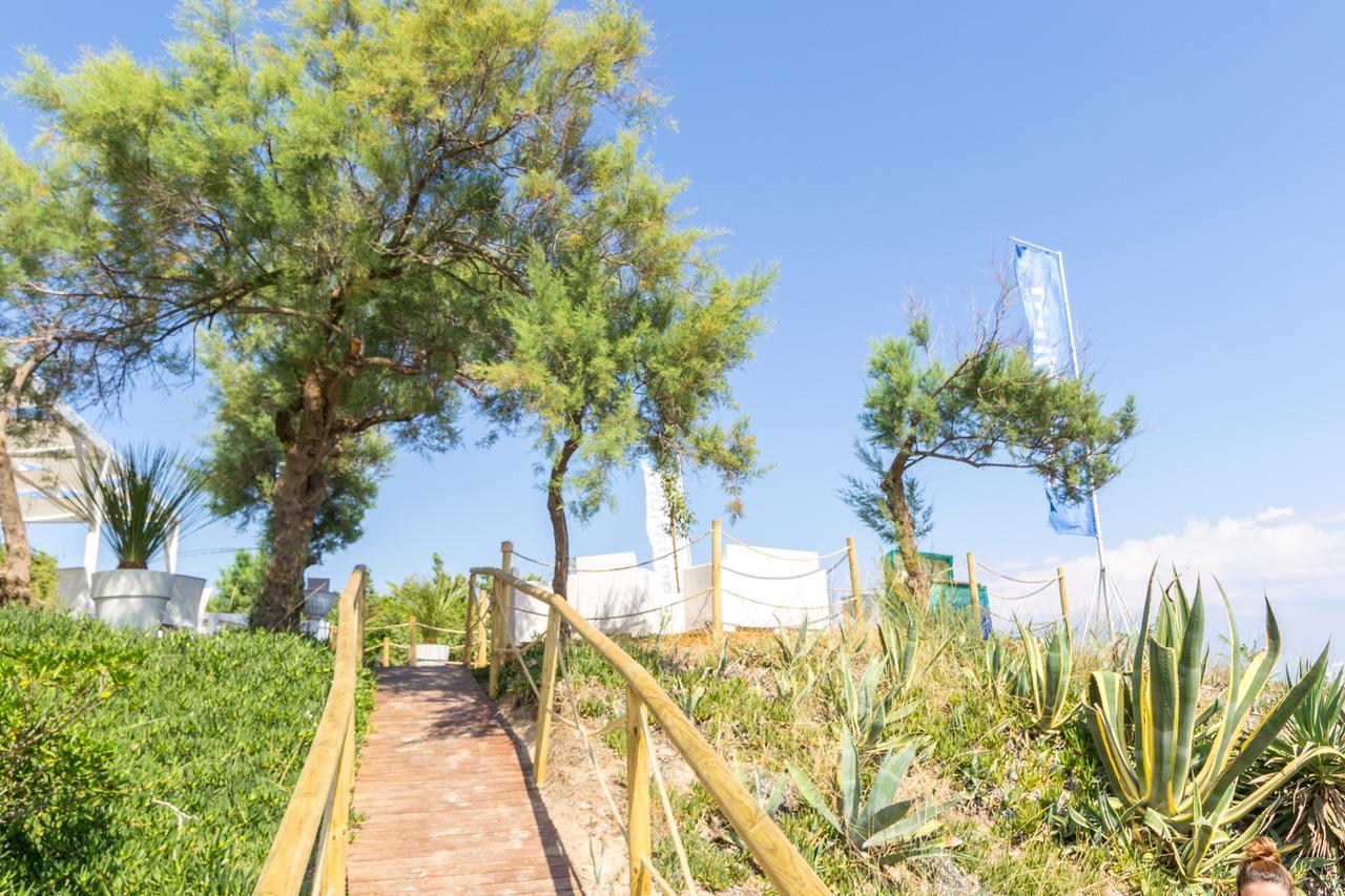 Aquarium Residence San Pietro in Bevagna Exterior photo