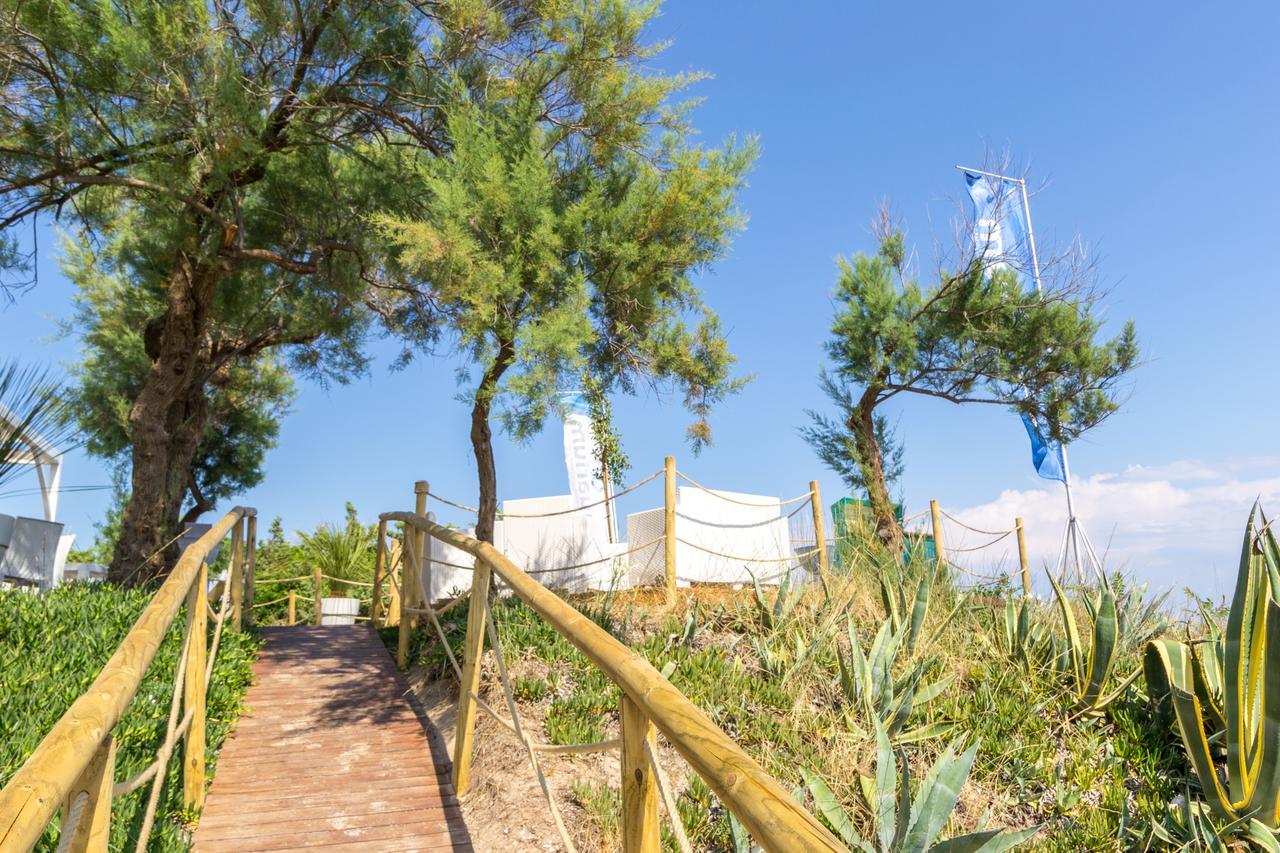 Aquarium Residence San Pietro in Bevagna Exterior photo
