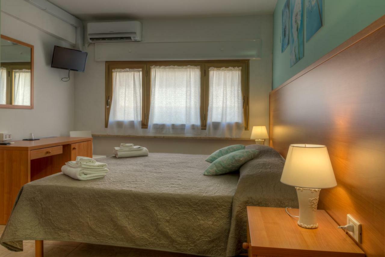 Aquarium Residence San Pietro in Bevagna Exterior photo